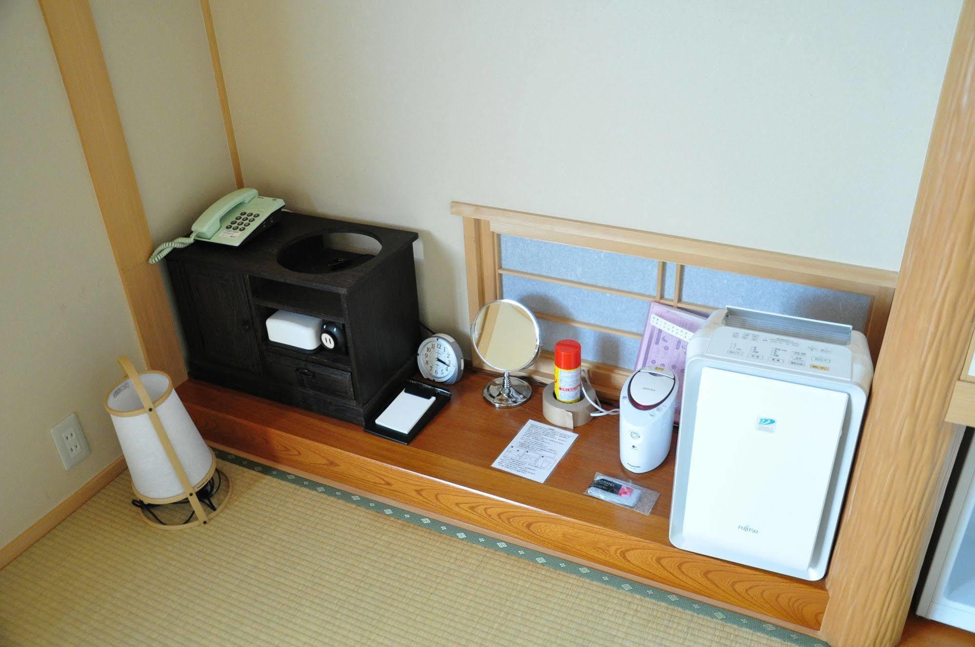 Obokekyo Mannaka Hotel Miyoshi  Buitenkant foto