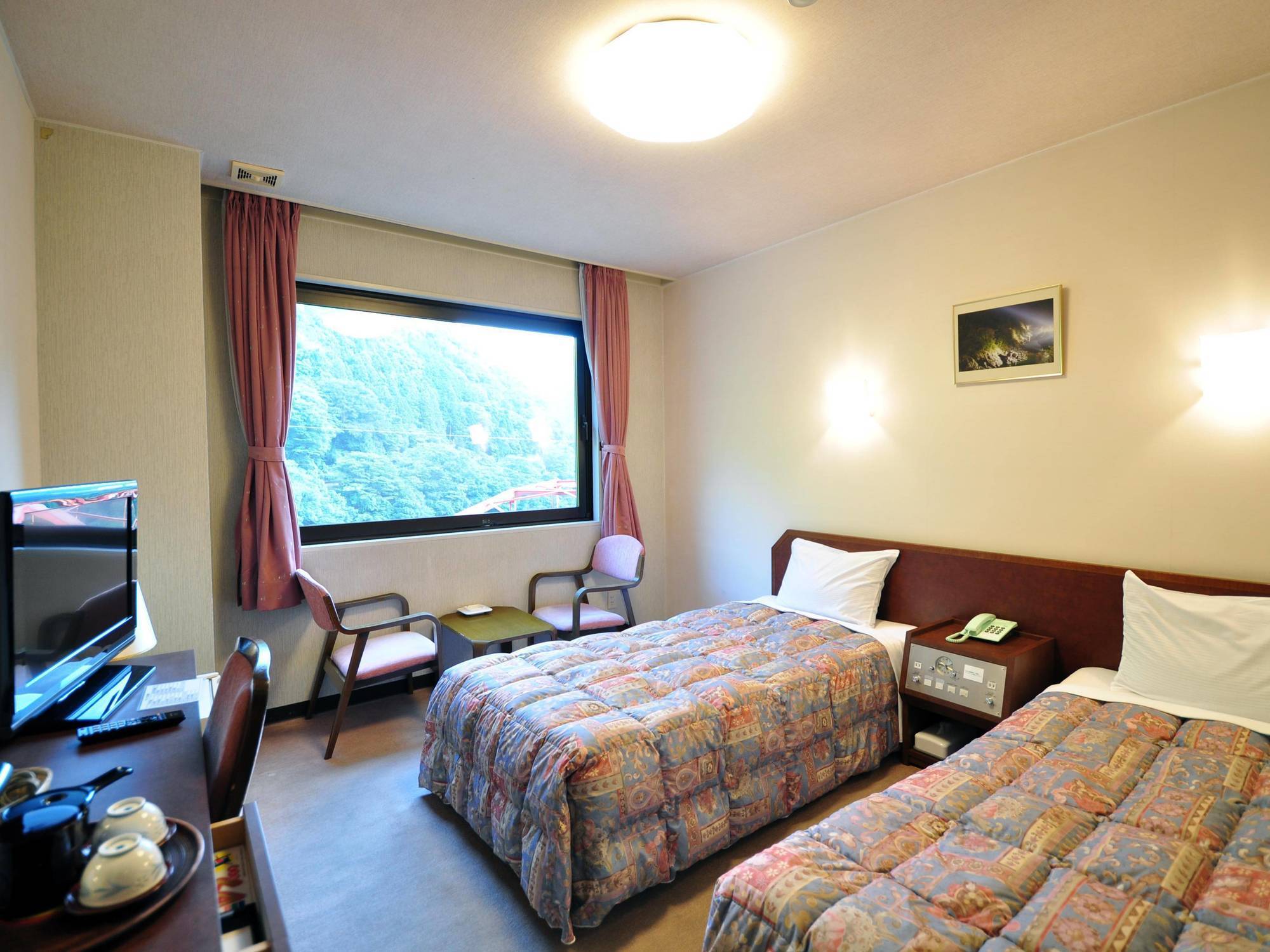 Obokekyo Mannaka Hotel Miyoshi  Buitenkant foto